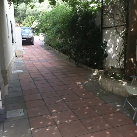 Pensjonat Varija 01 *